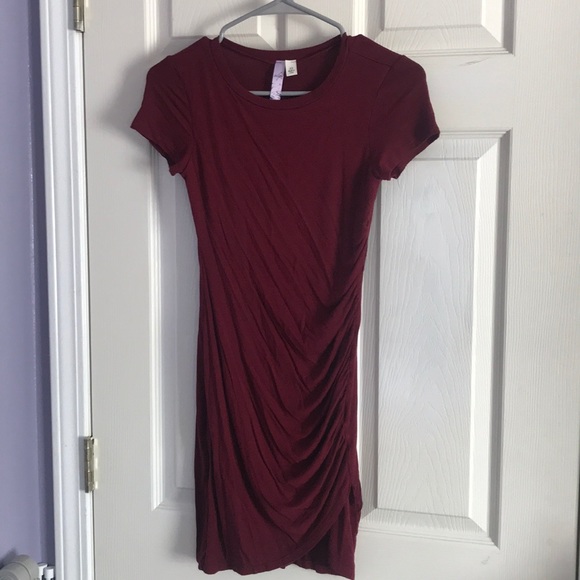 Burgundy Bodycon Dress - Picture 1 of 3